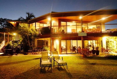 STUNNING WATERFRONT HOME WITH A LIFESTYLE Picture