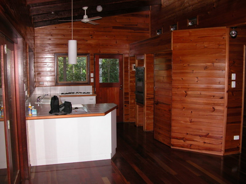 Privacy & Views! STRATHDICKIE Picture Privacy & Views! STRATHDICKIE Picture