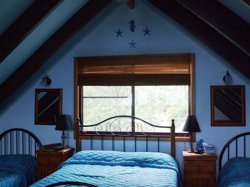 READY MADE HOME IN PARADISE Picture 3