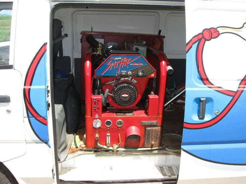 BUSINESS IN THE WHITSUNDAYS Picture 2