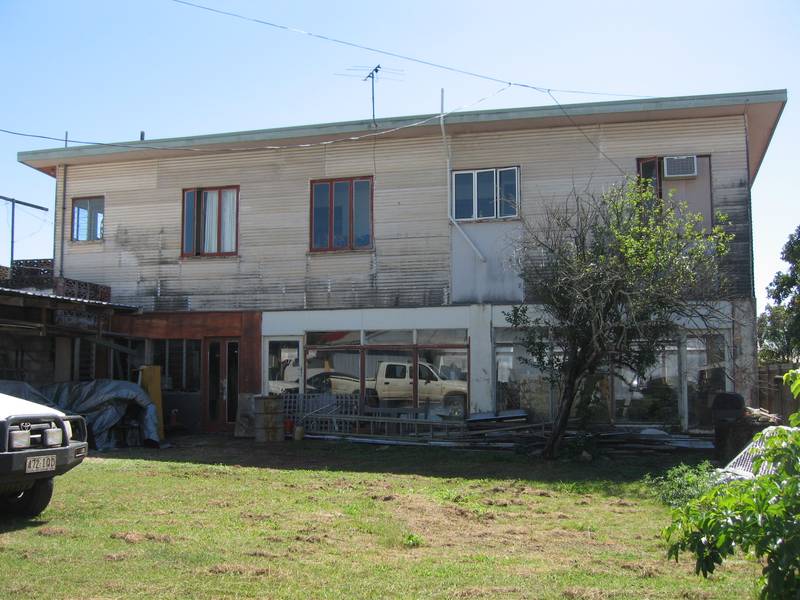 FREEHOLD BUSINESS & HOME Picture 2