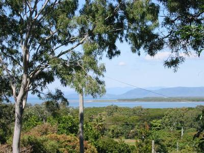 SEA & RIVER VIEWS Picture SEA & RIVER VIEWS Picture