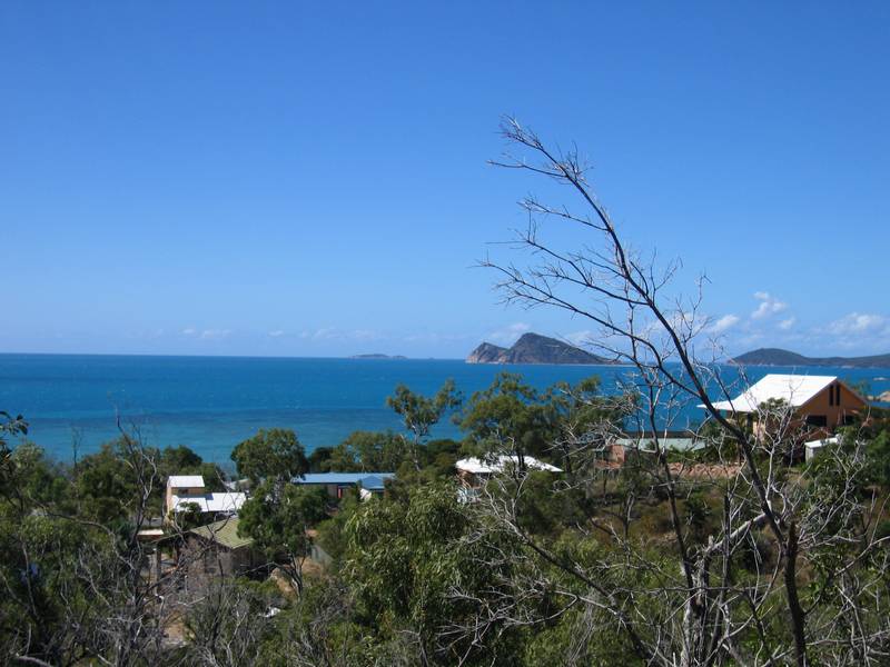 SEA VIEW RESIDENTIAL BLOCK Picture 1