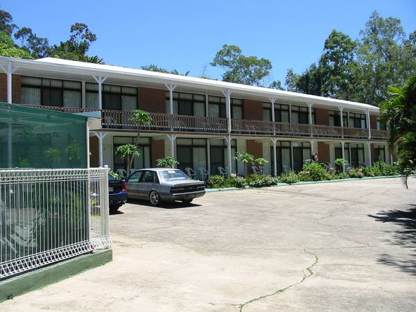 ISLANDS INN MOTEL & RESTAURANT Picture 2