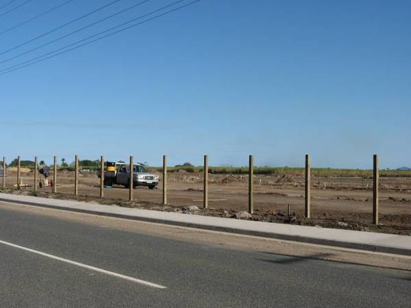 STAGE ONE LAGOON GARDENS Picture 1