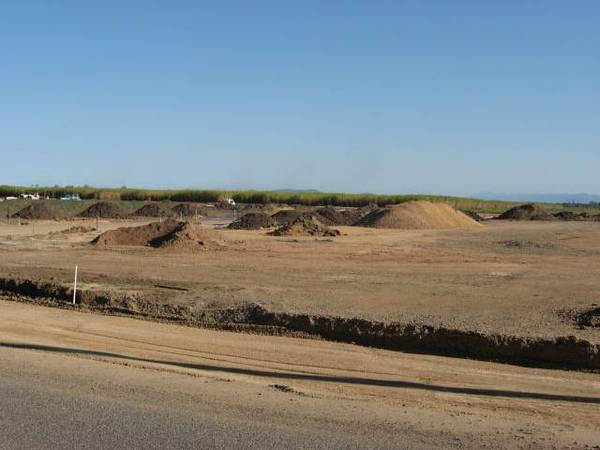 STAGE ONE LAGOON GARDENS Picture 3