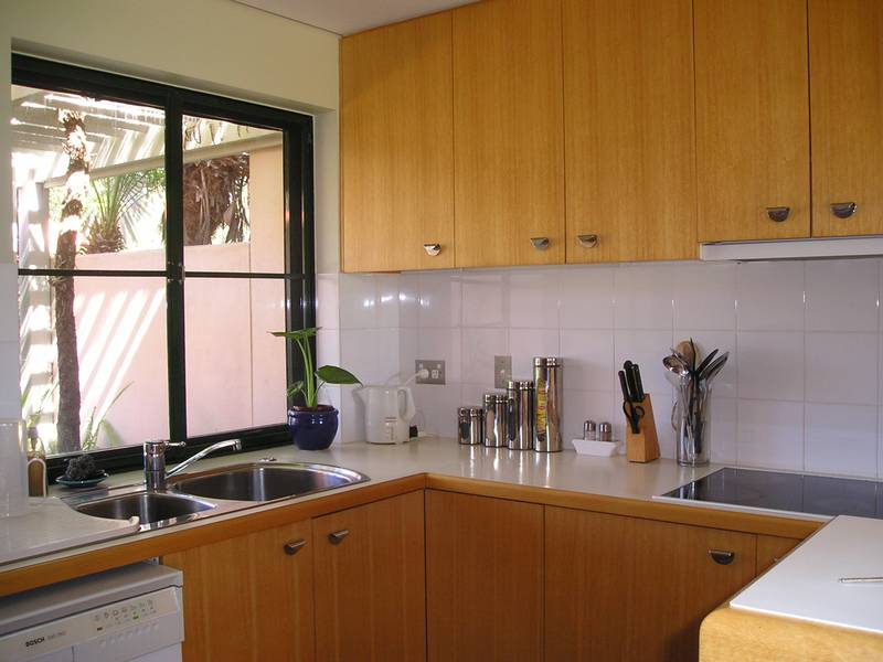 UNIQUE UNIT FOR SALE IN PARADISE Picture 2