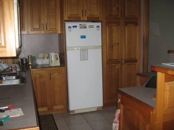 RURAL LIVING PROSERPINE Picture 2