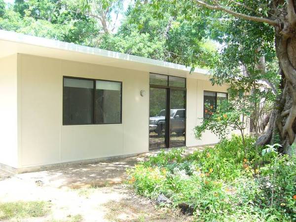 Secluded Beachfront Getaway Picture 3