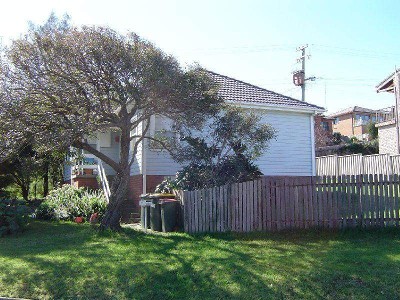 CHARMING, HUGE 3 BEDROOM HOME!! Picture CHARMING, HUGE 3 BEDROOM HOME!! Picture