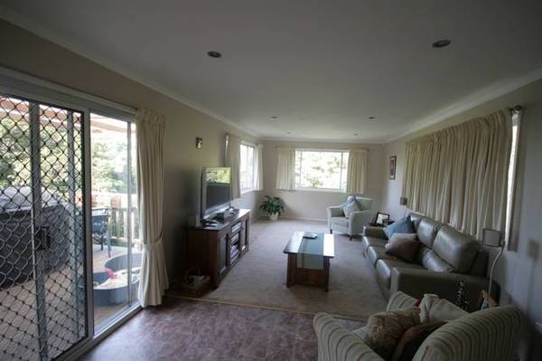 DON'T JUST DRIVE BY!!!! Picture 2