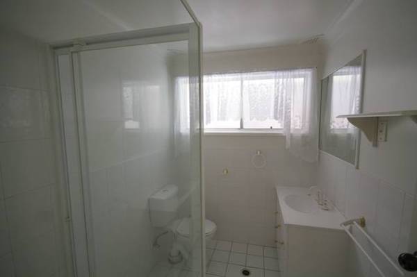 FULLY RENOVATED!!! - APPLICATION APPROVED!! Picture 3