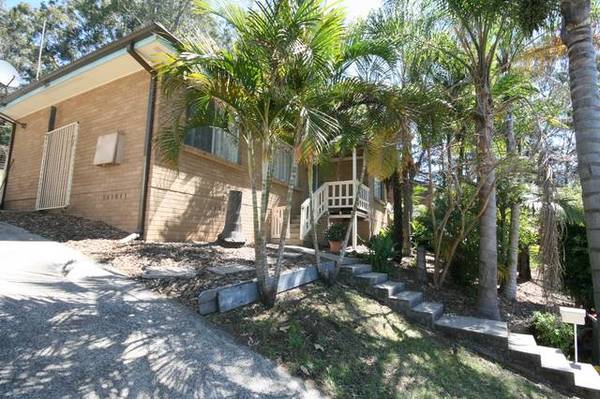 FULLY RENOVATED!!! - APPLICATION APPROVED!! Picture 1