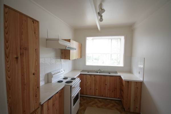 RECENTLY RENOVATED!!! - APPLICATION APPROVED! Picture RECENTLY RENOVATED!!! - APPLICATION APPROVED! Picture