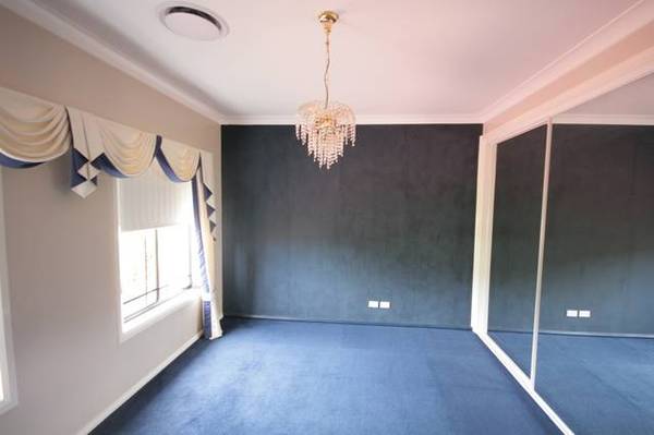 QUALITY HOME!! Picture