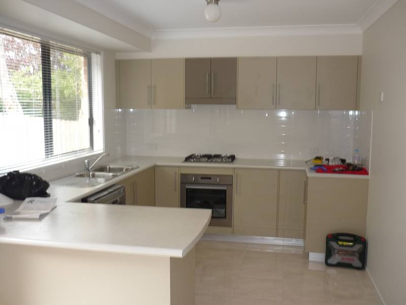 BRAND NEW!! Picture 2