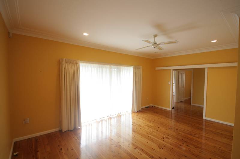 JUST MOVE IN Picture 2