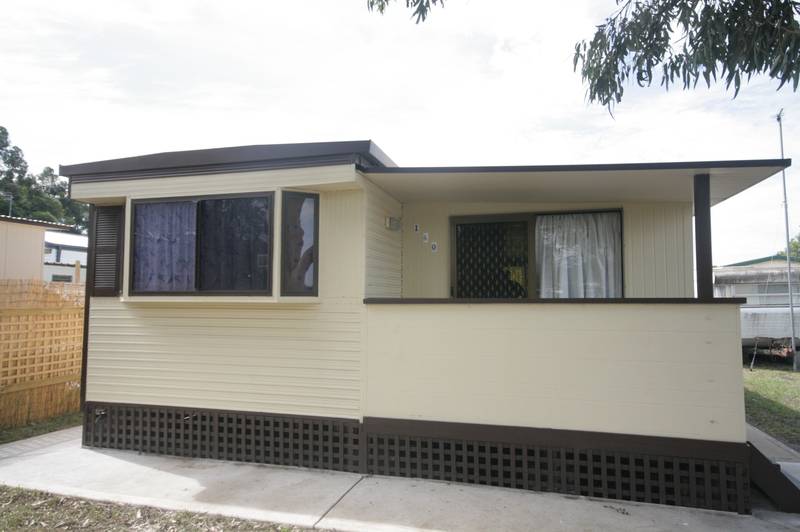 MOVE IN AND SAVE Picture 1