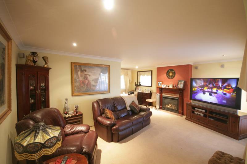 WONDERFUL HOME WITH OPPORTUNITY PLUS Picture 1