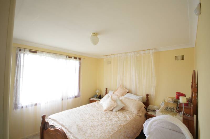 LOVELY HOME Picture 3