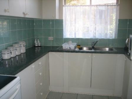 MODERN 2 BEDROON APARTMENT Picture 1