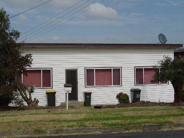 3 BEDROOM HOME - APPLICATION APPROVED!! Picture 1