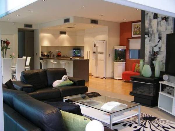 ALL OFFERS CONSIDERED Picture 1