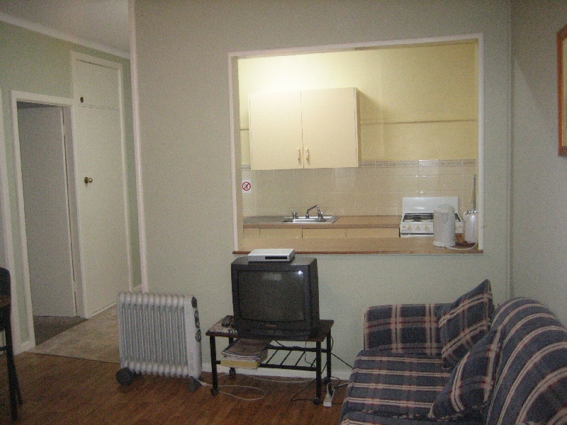 RELAX TO THE SOUNDS OF THE WAVES.... Picture 3