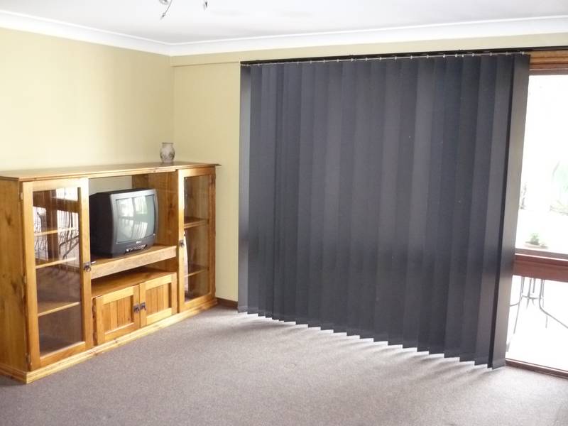 PARTLY FURNISHED - RECENTLY RENOVATED!!! Picture 3