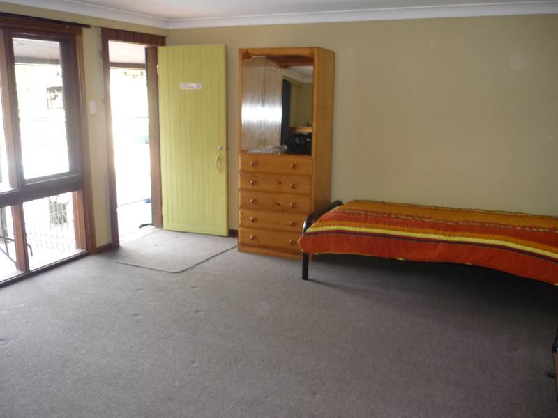 PARTLY FURNISHED - RECENTLY RENOVATED!!! Picture 2