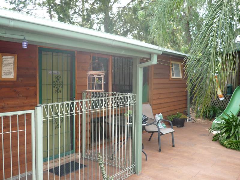 PARTLY FURNISHED - RECENTLY RENOVATED!!! Picture 1