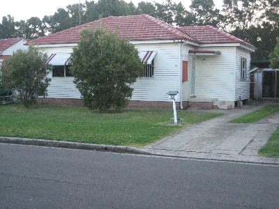 2 BEDDER WITH STUDIO!!! Picture 1