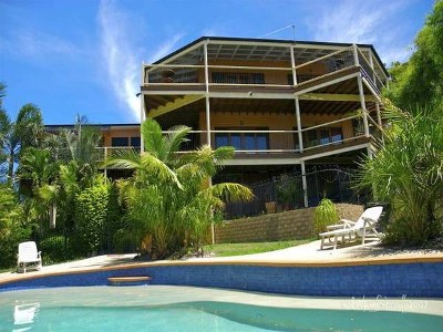 STANDING PROUD IN AGNES WATER Picture STANDING PROUD IN AGNES WATER Picture