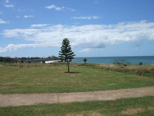 OCEANFRONT- MILLION DOLLAR VIEWS Picture 2