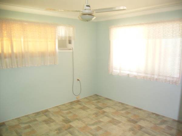 Neat as a Pin. Picture 2