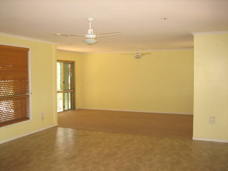 Convenient 3 bed home Picture