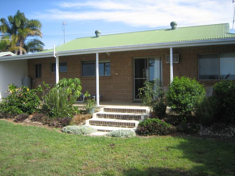 Comfortable Family Home Picture Comfortable Family Home Picture