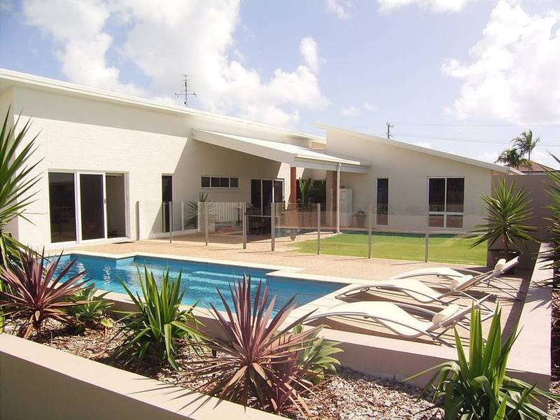 LOWEST INTEREST RATES IN 35 YEARS!!!! Picture 2