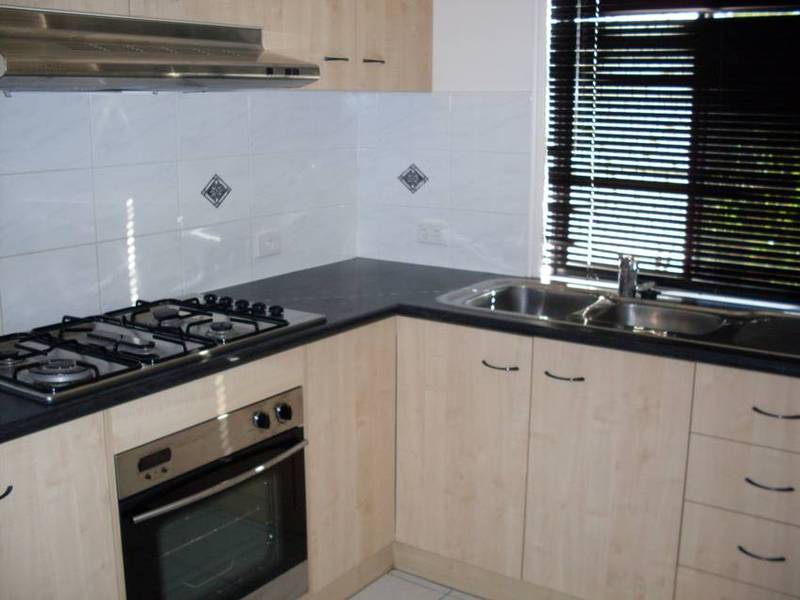 CONVENIENT BARGARA LIVING Picture 3