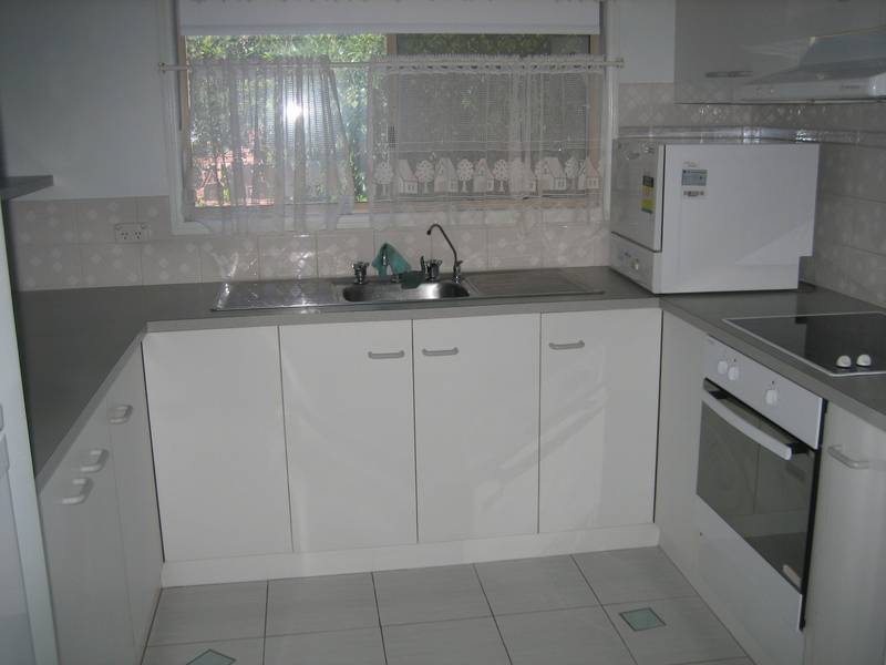 Beachside Beauty Picture 2