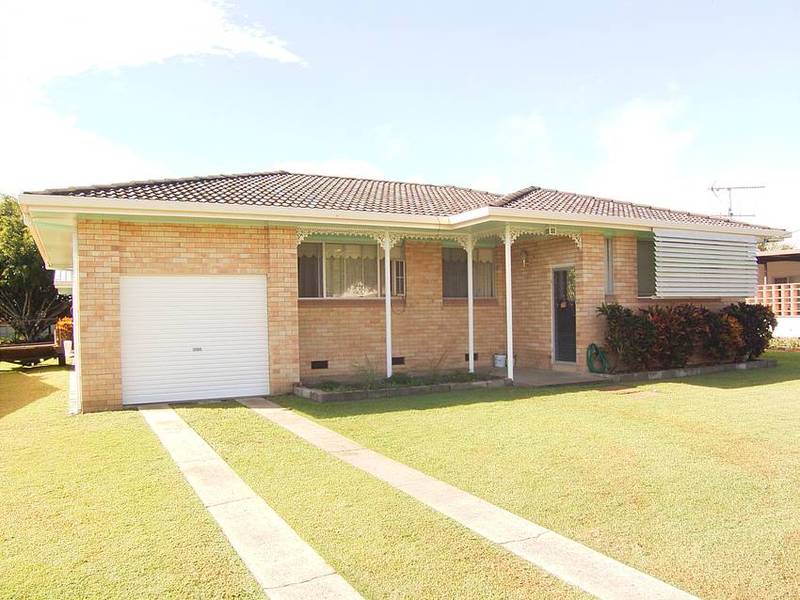 WOW!
LOOK AT THIS! Picture 1