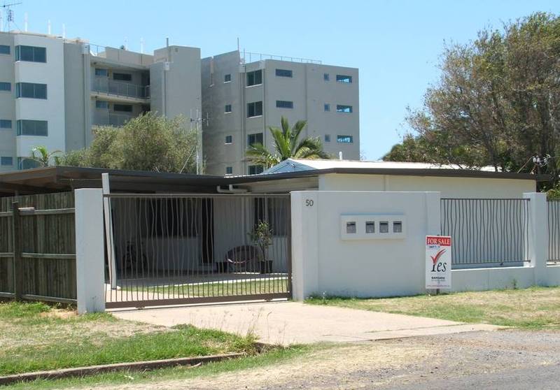 POSITION AND CONVENIENCE ON THE COAST Picture 1