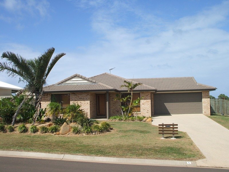 Beach home @ Innes Park, a Sea and a Tree Change Picture 1