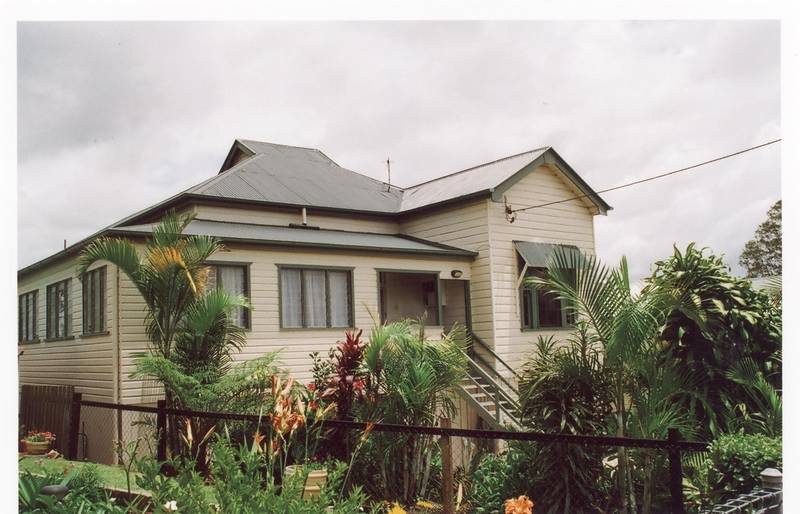 THE REAL THING Picture 1