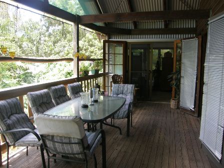 Chalet - Stokers Siding Picture Chalet - Stokers Siding Picture