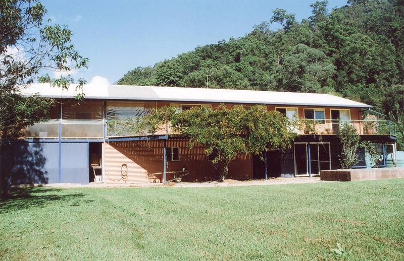 CHILLINGHAM BEAUTY Picture 1