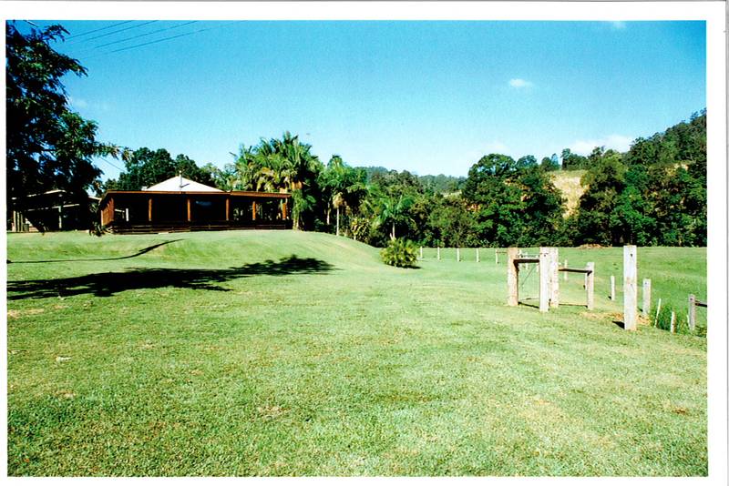 Peaceful Rural Lifestyle Picture 3