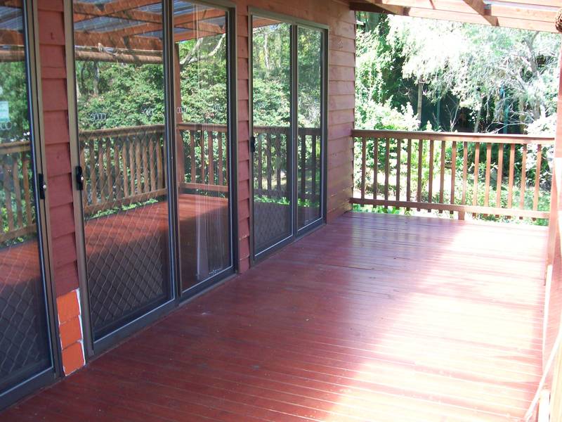 Tucked Away In A Quiet Street Picture 2