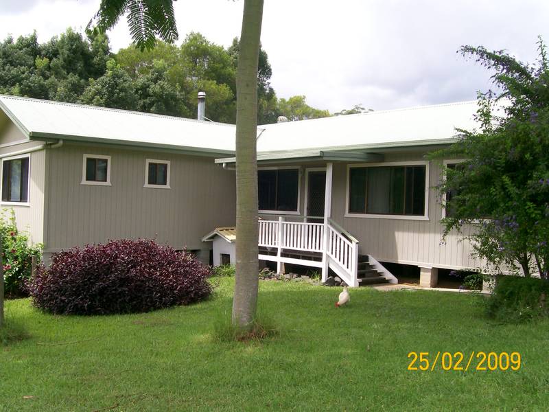 Lovely Uki Family Home Picture 1