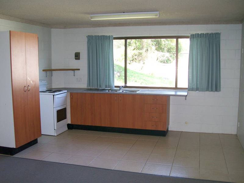 Neat And Tidy Unit Picture 1